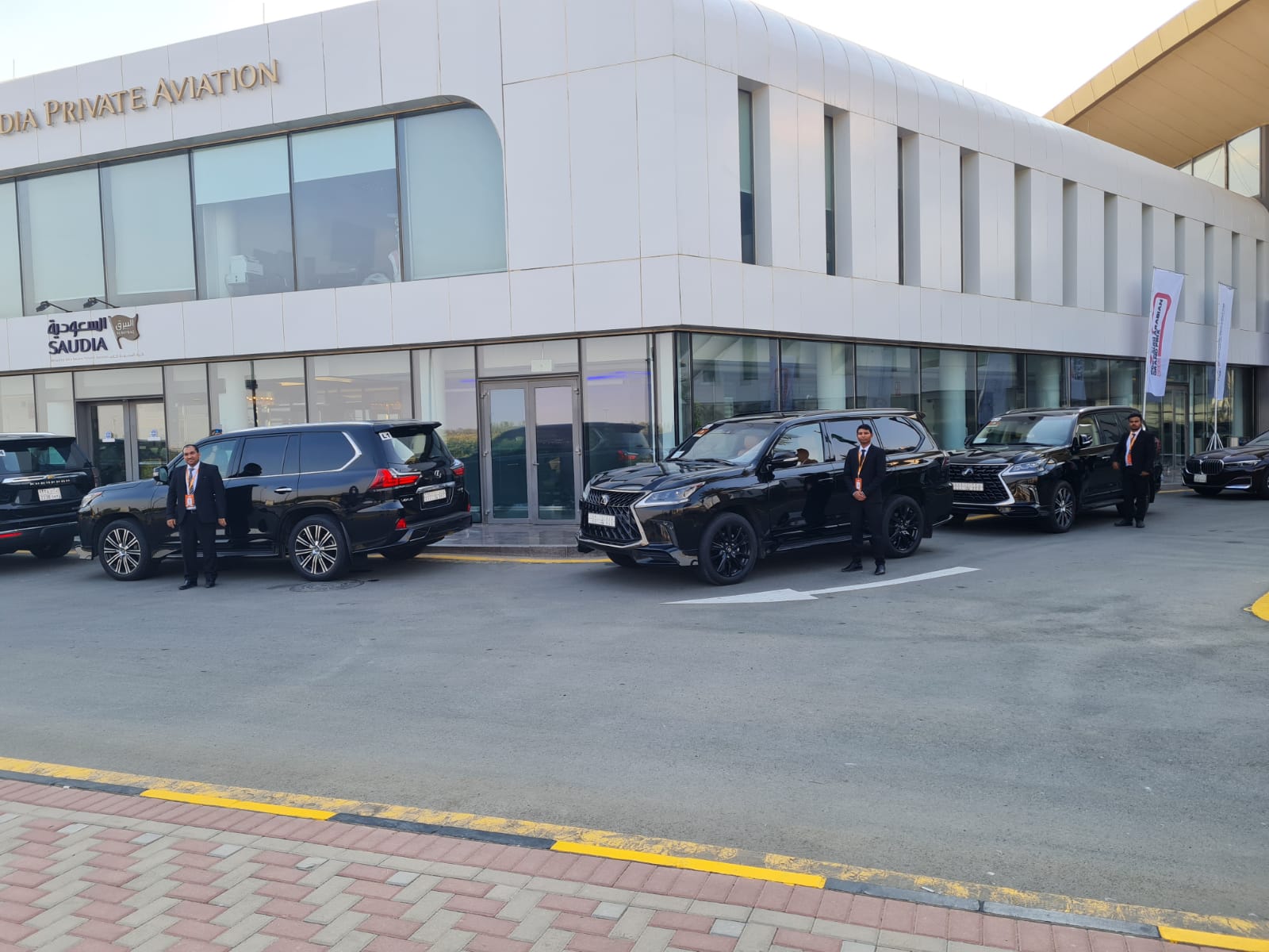 Airport transfer vehicle