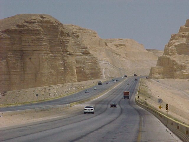 Highway transportation Saudi Arabia